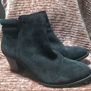Vionic Black Suede Ankle Booties